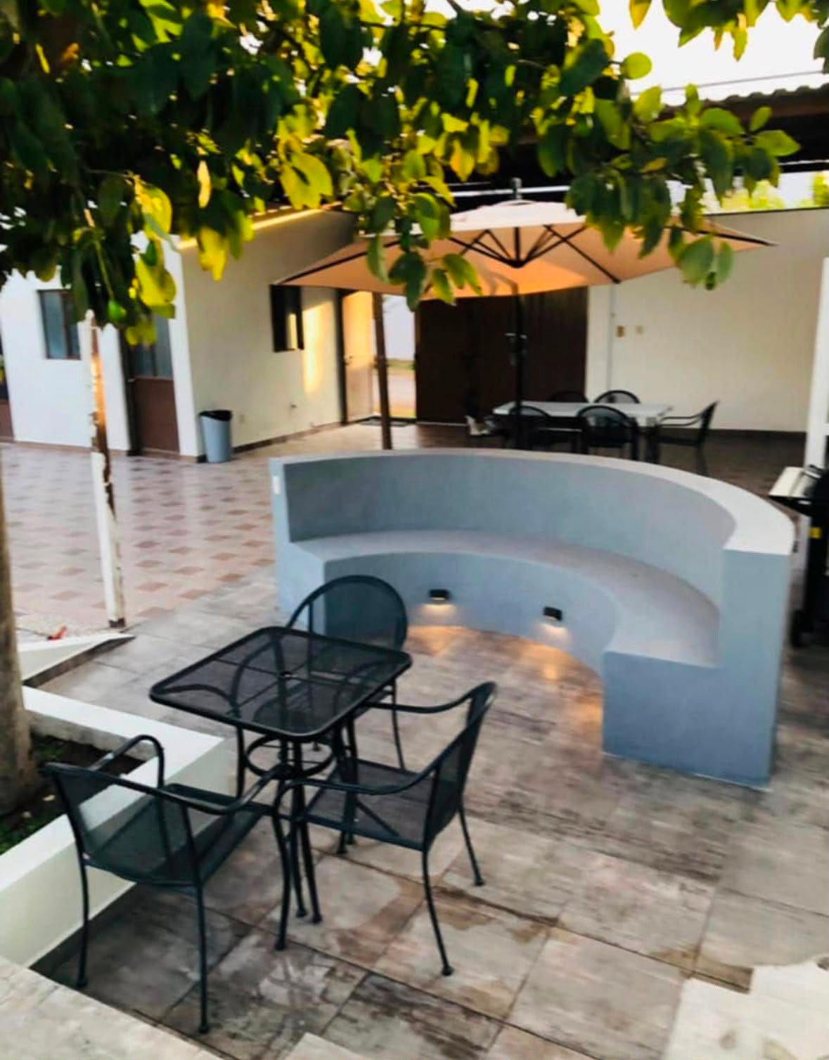 Jardín y patio de la casa de renta en Tequisquiapan